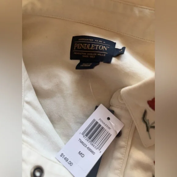 NWT Pendleton Western Embroidered Button Down Ecru - Picture 10 of 11